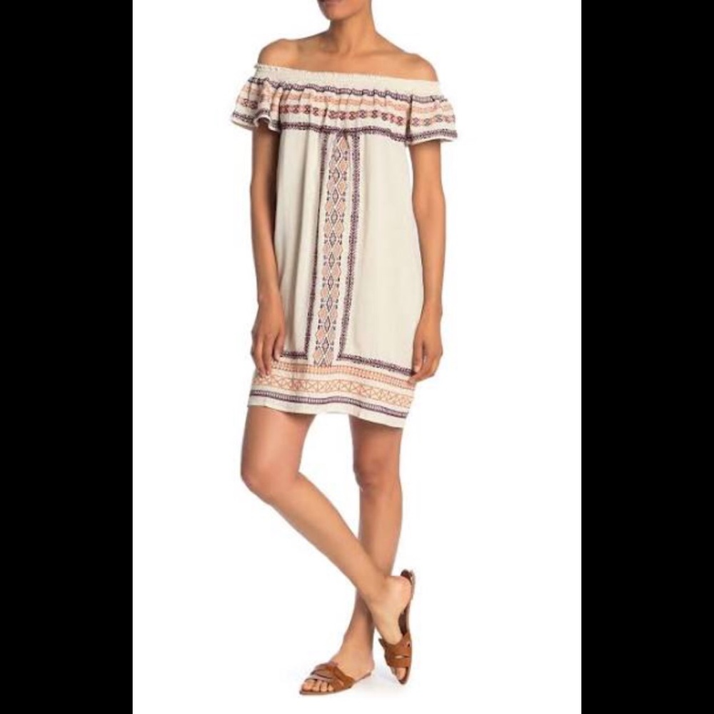 THML Off the Shoulder dress M